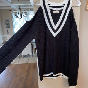 Cold shoulder cable sweater never worn